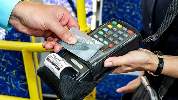 В течение двух лет безналичную оплату проезда введут на всех мегаполисных маршрутах Большого Ростова