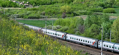 Сегодня в первый рейс отправился пассажирский поезд "Таврия" №483/484 сообщением Таганрог – Симферополь