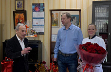 Александр Акимович Дюжиков встречает юбилей