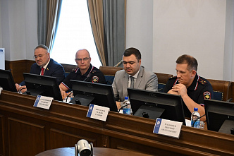 В Законодательном собрании Ростовской области обсудили ключевые проблемы транспортной сферы