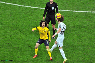 В последнем матче года ФК «Ростов» дома принимал «Урал» и неожиданно проиграл с крупным счетом