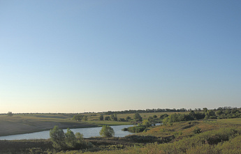 Пейте больше жидкости: воду, зелёный чай, квас…