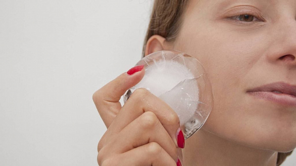 Вам поможет кубик льда