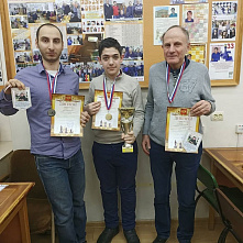 В память об Иване Букавшине провели рапид и выпустили книгу