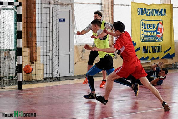 В Ростове состоялся турнир по мини-футболу «Театр, музыка, футбол»