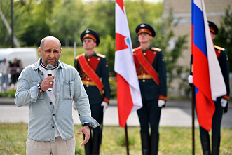 19 05 2024 В Суворовском микрорайоне открыли мурал героям Отечества
