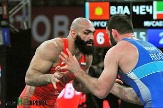 В Ростове продолжается чемпионат страны по греко-римской борьбе