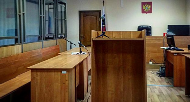 Буйного жителя Шолоховского района будут судить за оскорбление и попытку избить полицейского