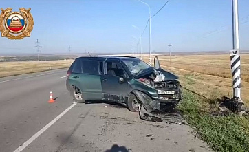 Утром в Ростовской области в автокатастрофе погибли двое детей