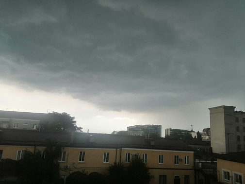 До полудня 8 августа в Ростове-на-Дону продлили режим повышенной готовности