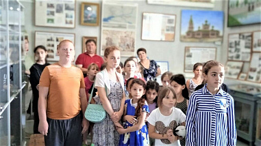 В Большой Мартыновке для детей «оживляют» предметы старины
