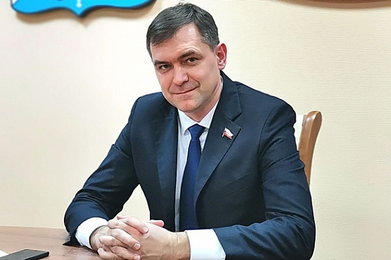 И.о. главы администрации Новочеркасска Ю. Лыцсенко. Источник фото: пресс-служба городской Думы