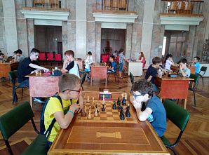 В Ростове провели детский праздничный рапид