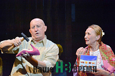 21.04 В театре прочитали нараспев «Землю Эльзы»