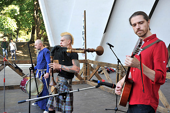 На ристалище вызываются…