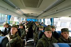 10 04 2025 Десятки молодых дончан направлены к местам несения службы