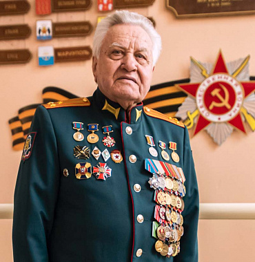 С ДНЕМ ЗАЩИТНИКА ОТЕЧЕСТВА!