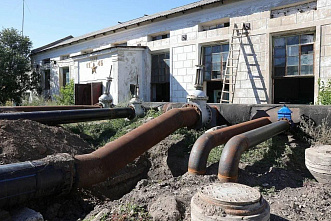 Серьезные проблемы с водоснабжением приходится решать в шахтерских городах