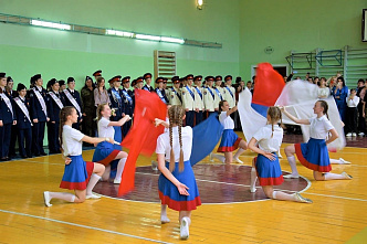 В Белокалитвинском кадетском корпусе прозвучал последний звонок