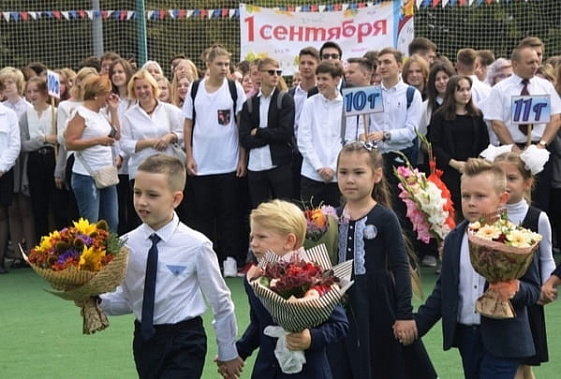 На Дону торжественные линейки 1 сентября пройдут только для первоклассников