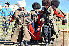 Таганрог обороняется