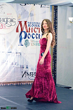 Красе все возрасты покорны