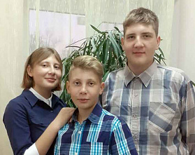 София, Андрей и Святослав ищут маму