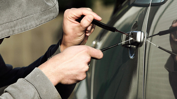 Новочеркассец угнал машину, чтобы съездить по делам в центральную Россию