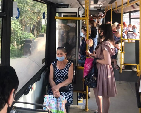 В Ростове усилили контроль за соблюдением масочного режима в автобусах
