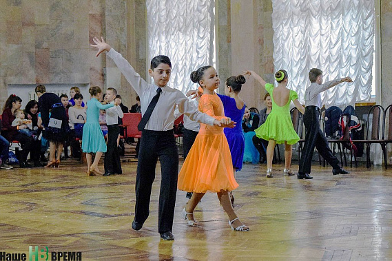 В танцевальных ритмах