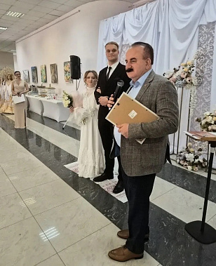 И дата красивая, и «Студенческая весна» на календаре…