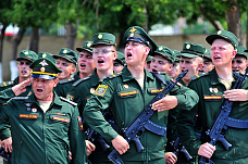 09.06 Отдельной инженерно-саперной бригаде ЮВО вручили орден Суворова