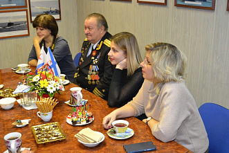 В Ростове вспоминали трагедию и подвиг команды  атомной субмарины К-8