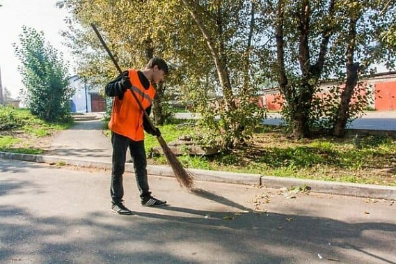 Денег на дворников в Ростове нет?