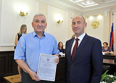 Наградили работников текстильной и легкой промышленности