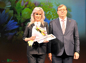 Руководство Ростовской области поздравило учителей с профессиональным праздником