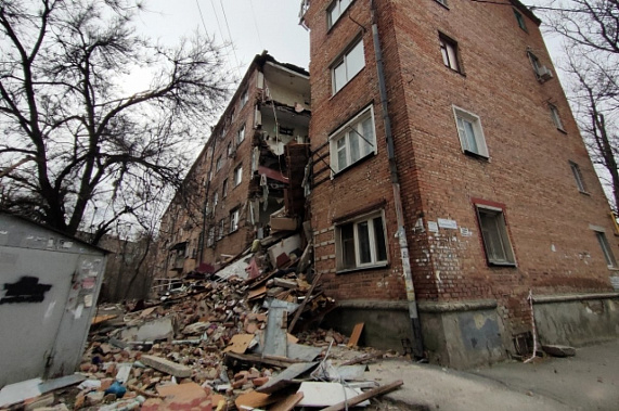 В Ростовской области 31 аварийный многоквартирный дом не включили ни в одну программу по переселению