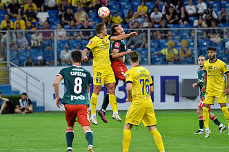 Футболисты «Ростова» в кубковом матче обыграли столичный «Локомотив»