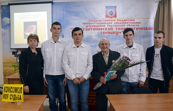 Комсомолец Кирьянов