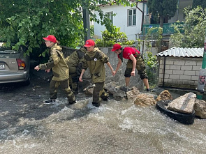 Волонтеры Ростовской области спешат на помощь в Крым