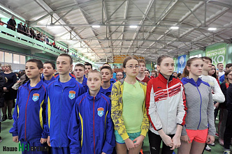 Всю неделю на манеже