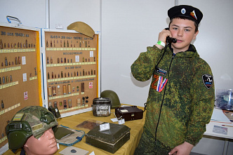 В Ростове в одном месте открылись две выставки на военную тему