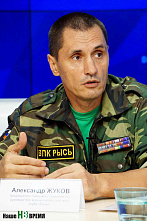 Жертвы и герои