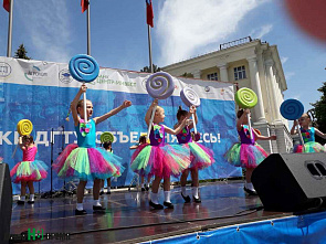 «Институт хороших мальчиков»