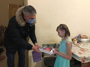 Донские школьники из многодетных семей получат планшеты для учебы и творчества