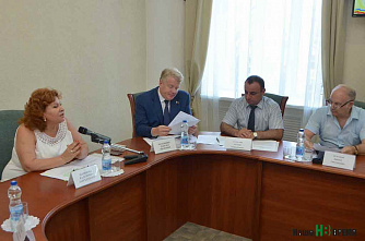 «Рекомендовать к рассмотрению»...