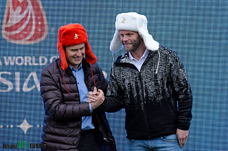 О футболе парк напомнил