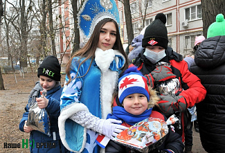 «Ветер перемен» и «НВ» поздравили с наступающим Новым годом детей с инвалидностью и детей-сирот