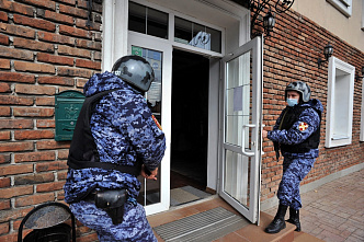 Украсть не дадим