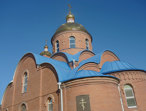 В Зимовниках открыли новое здание приходской школы